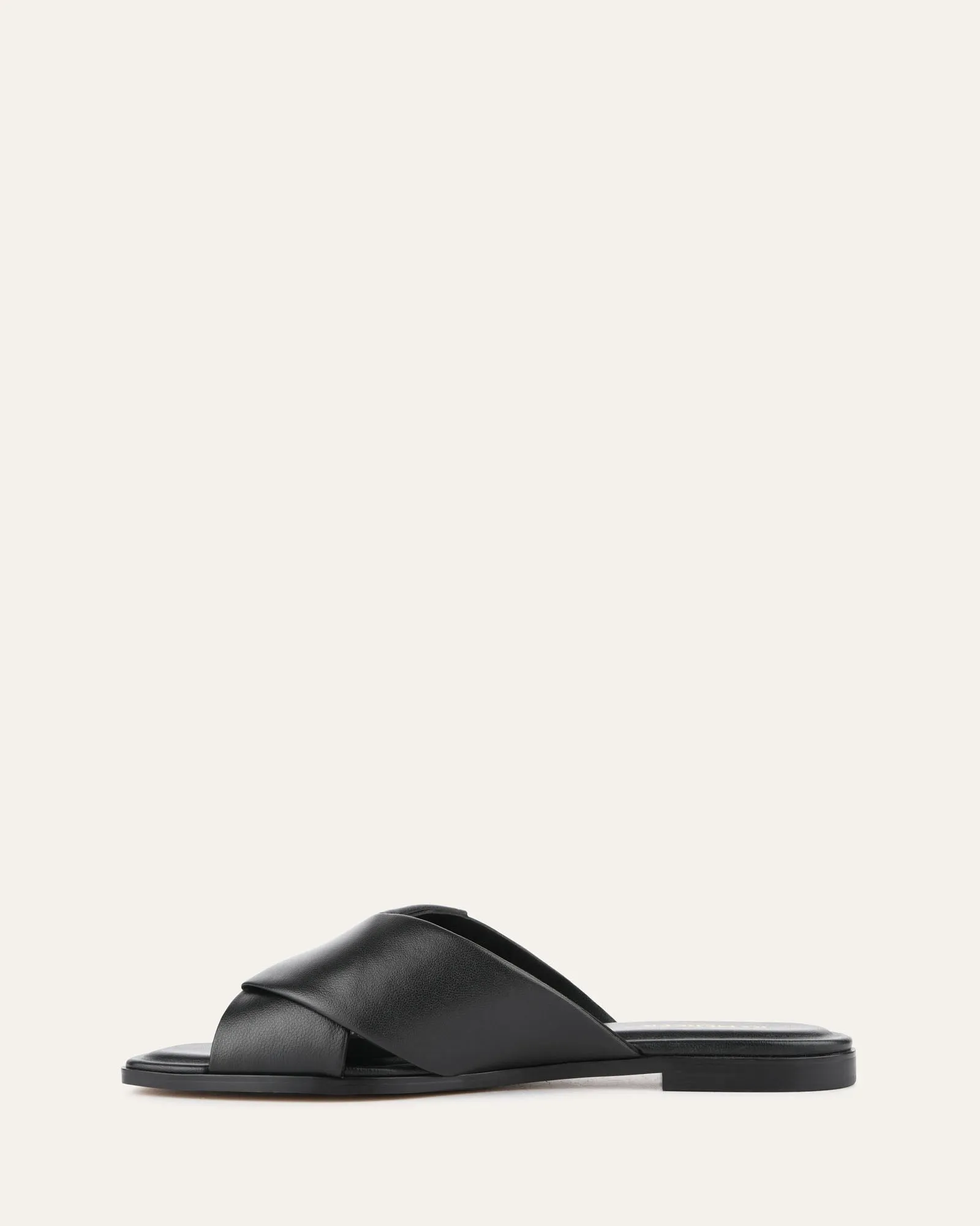 CYRA FLAT SANDALS BLACK LEATHER