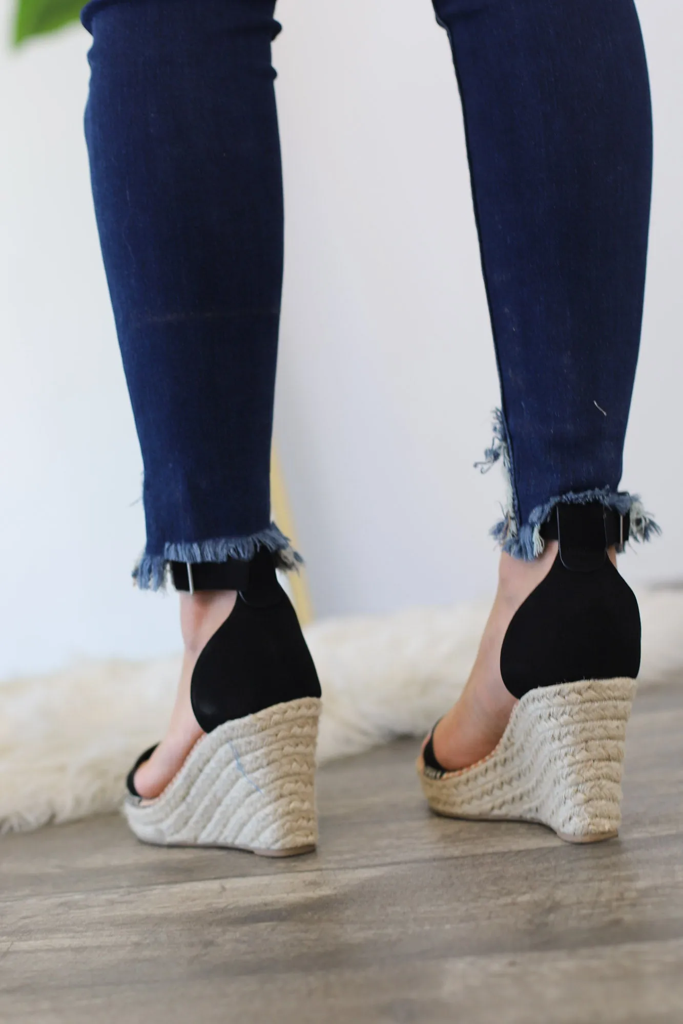 Hazel Espadrille Wedges: Black