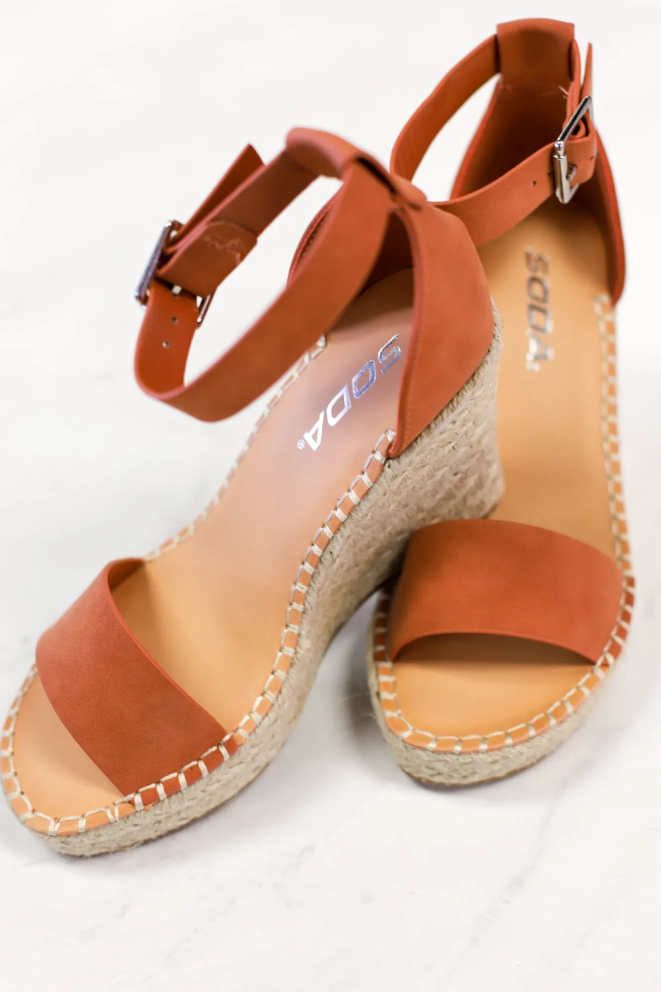 Hazel Espadrille Wedges: Peach