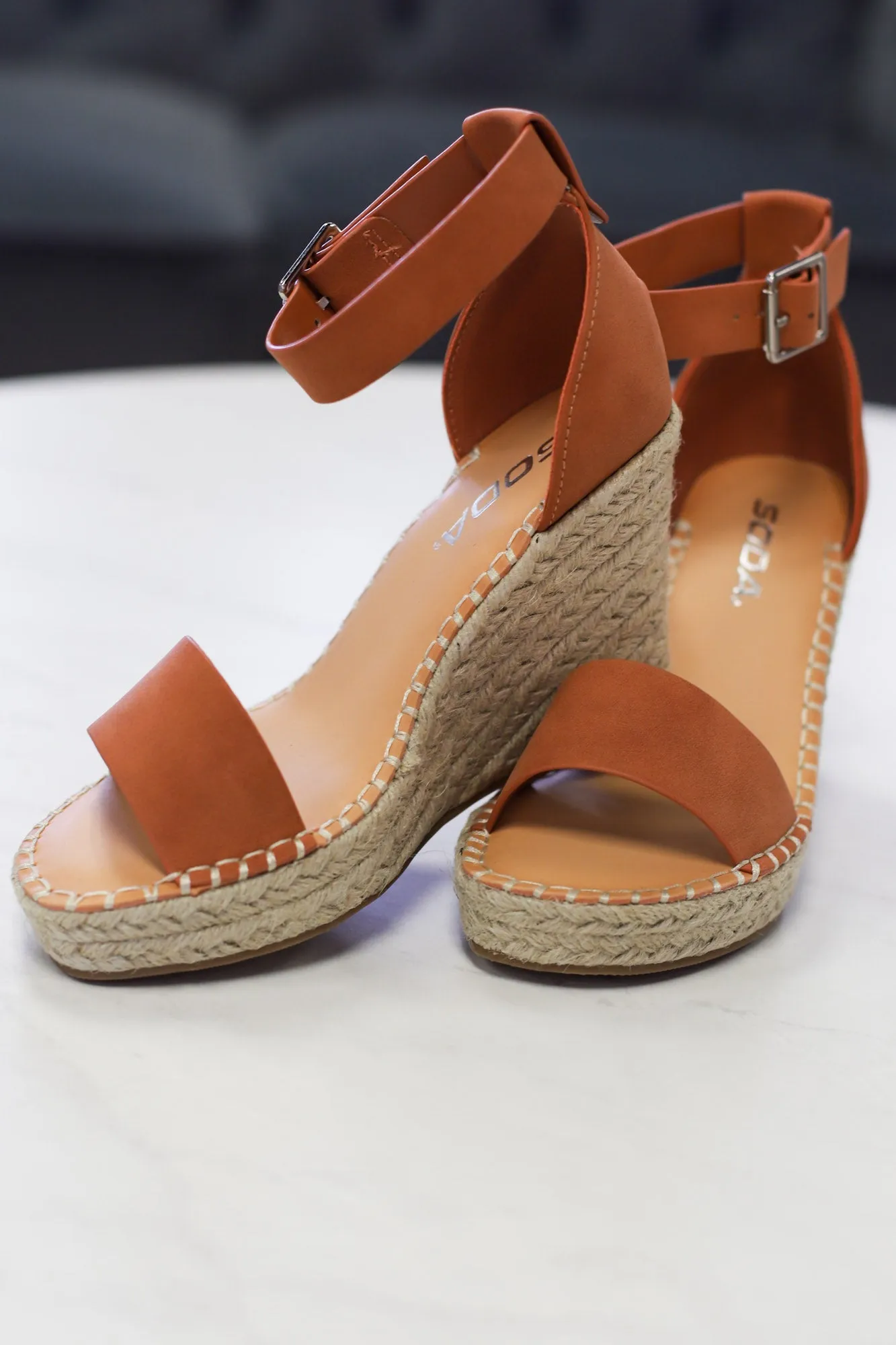 Hazel Espadrille Wedges: Peach