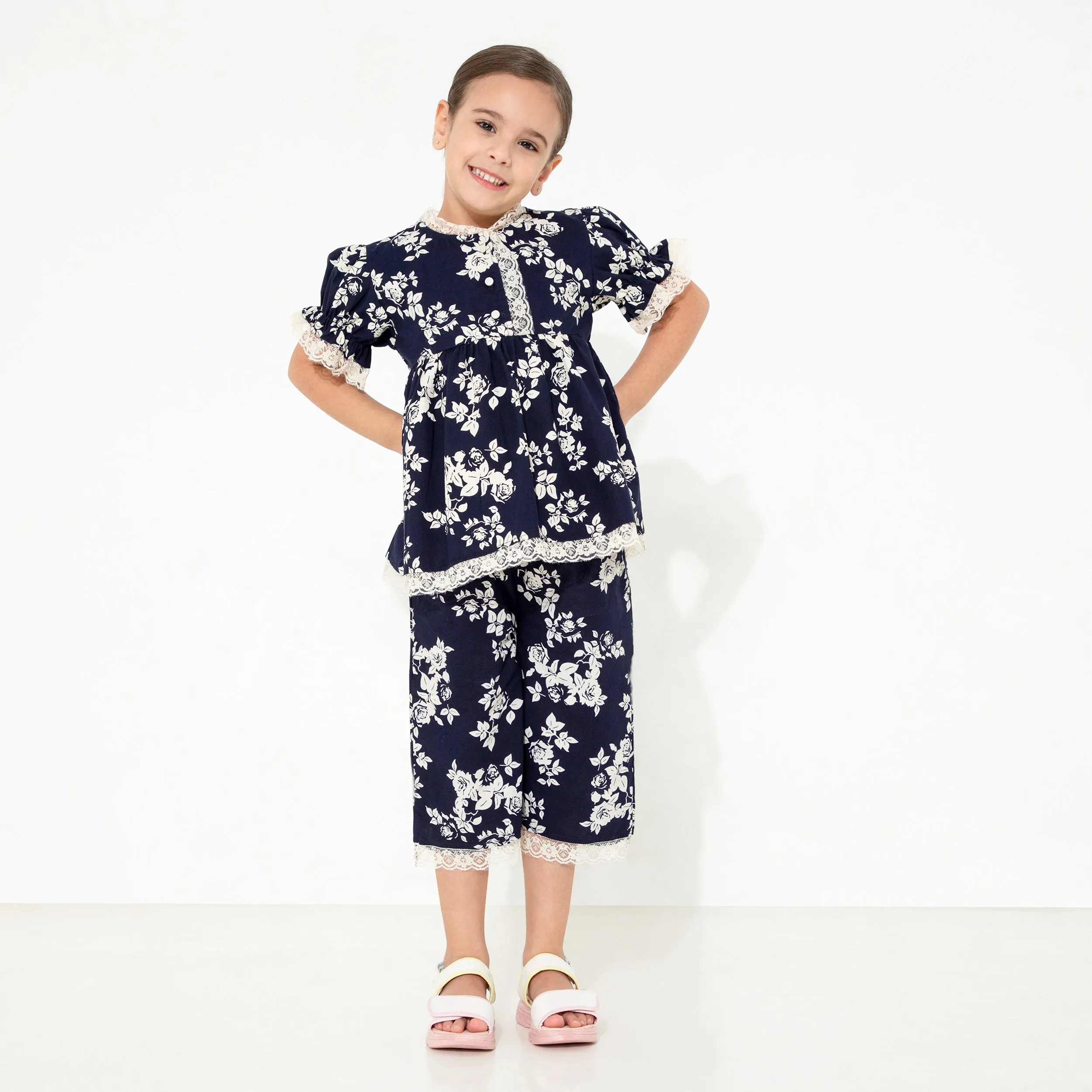 Ups-a-Daisy Sleepwear Nightsuit