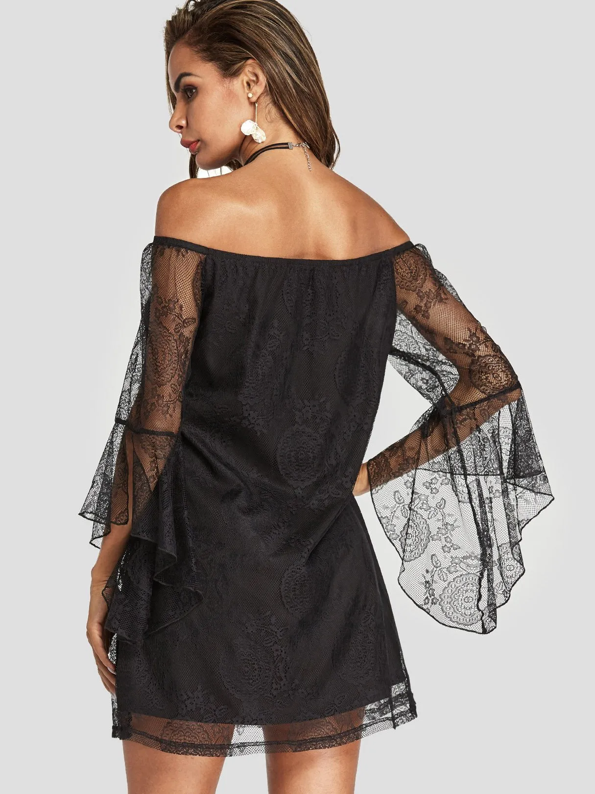 Wholesale Black Off The Shoulder Long Sleeve Plain Lace Tiered Dresses